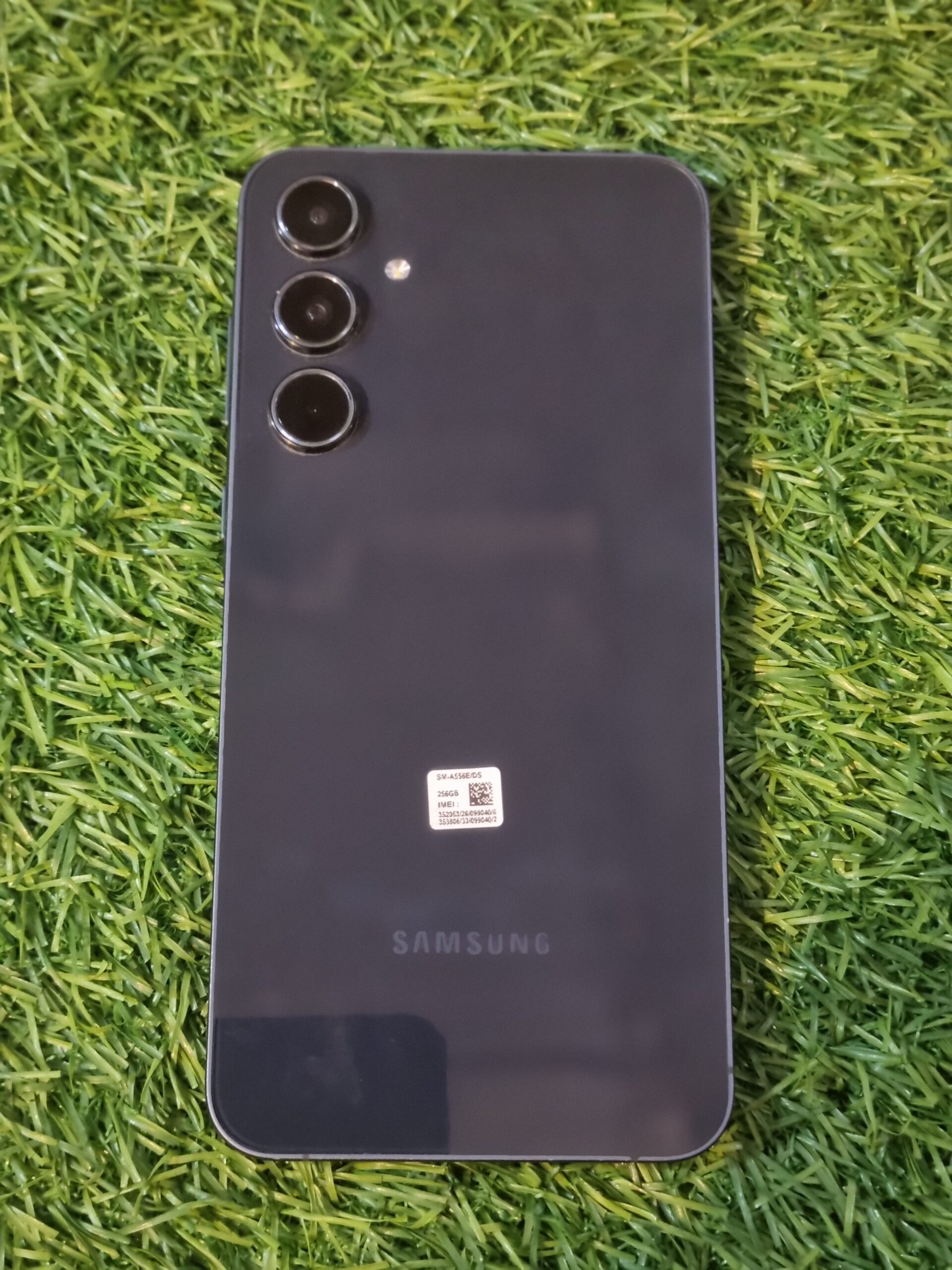 Samsung galaxy A55 5G - Image 3